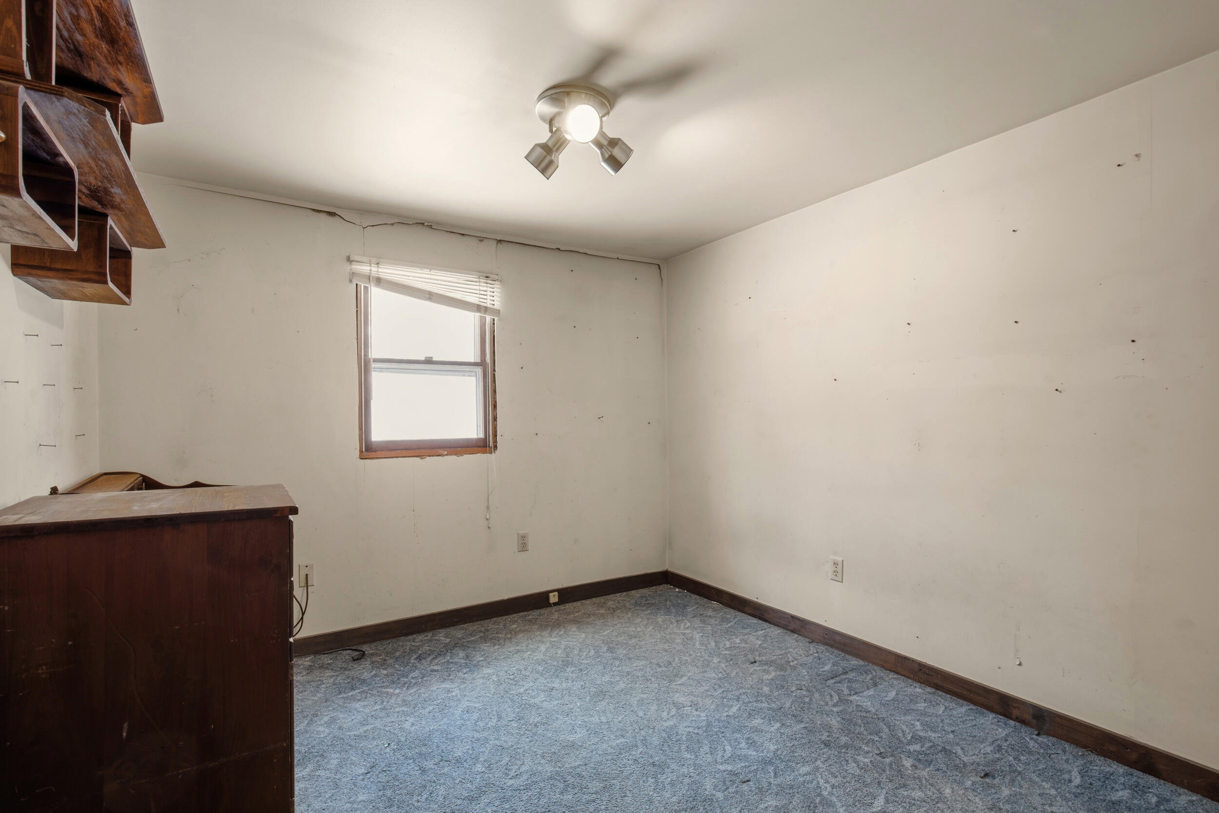 4 Lebanon Road Saco, ME 04072 - Photo 13 of 29 4 lebanon rd, saco, me 04072, usa_15