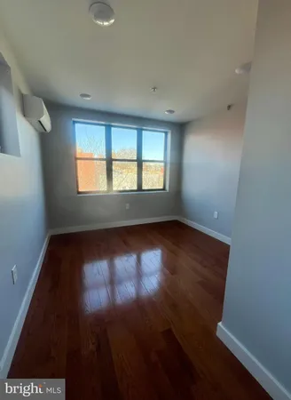 $1,375 | 4508 Walnut Street, Unit 303, Philadelphia, PA 19139