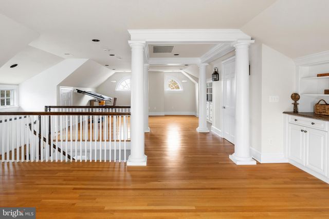 $3,075,000 | 8 North Acton Place, Annapolis, MD 21401