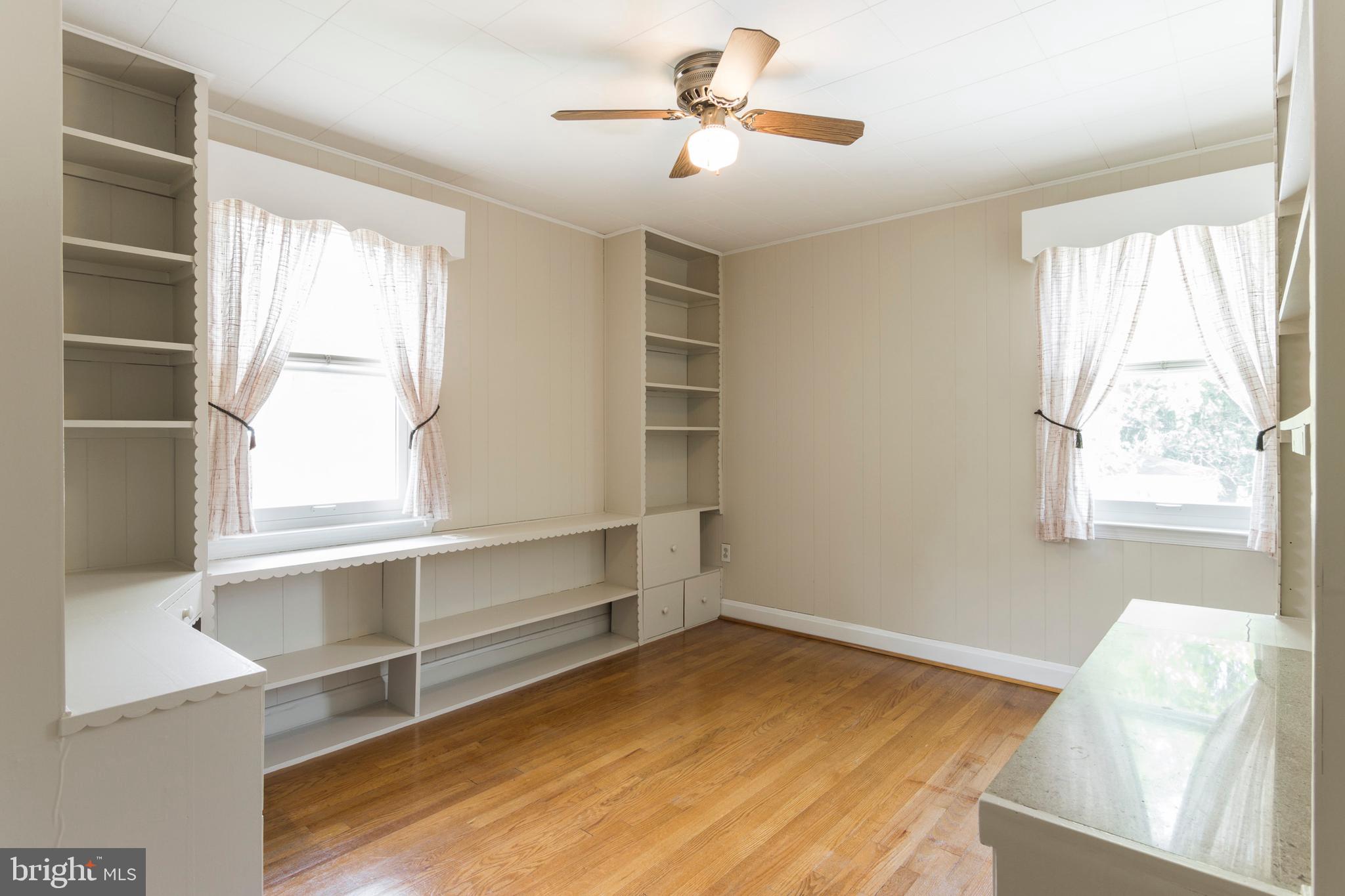 409 Waveland Road Baltimore, MD 21228 - Photo 17 of 38