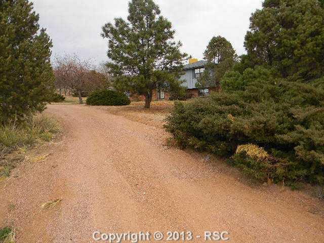 4904 Rocking R Drive Colorado Springs, CO 80915 - Photo 11 of 13