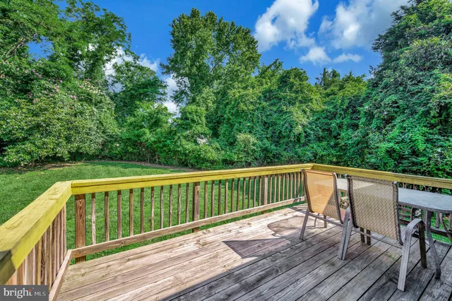 $369,900 | 1406 Lakeview Parkway, Locust Grove, VA 22508