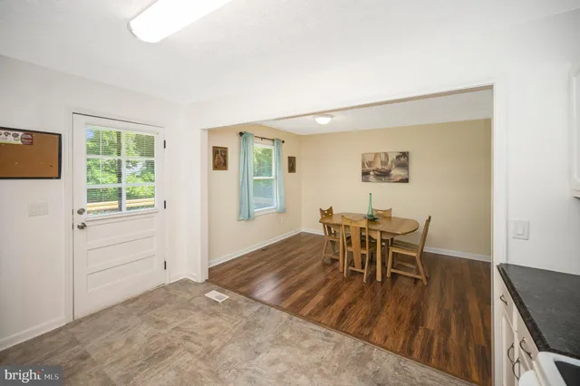 $369,900 | 1406 Lakeview Parkway, Locust Grove, VA 22508