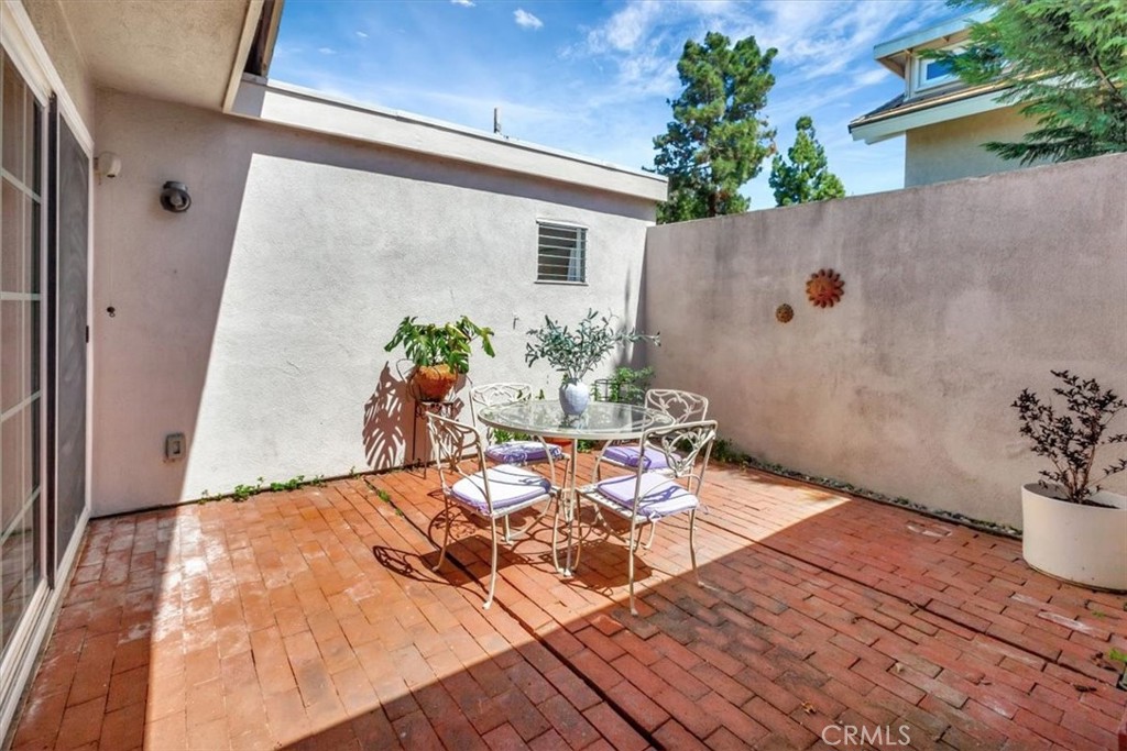 5821 Sierra Cielo Road Irvine, CA 92603 - Photo 20 of 26 a outdoor space with furniture