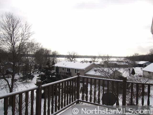 520 Lake Summit Court Shoreview, MN 55126 - Photo 9 of 10