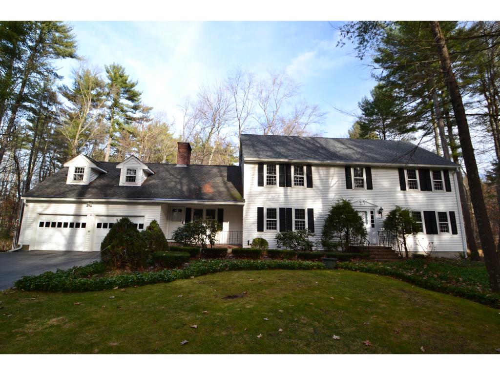11 Oak Ridge Road Kensington, NH 03833 - Photo 1 of 33
