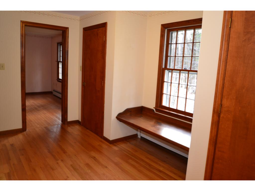 11 Oak Ridge Road Kensington, NH 03833 - Photo 13 of 33