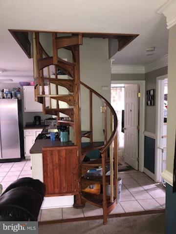 8214 Longpoint Road Baltimore, MD 21222 - Photo 8 of 10 Interior (General)