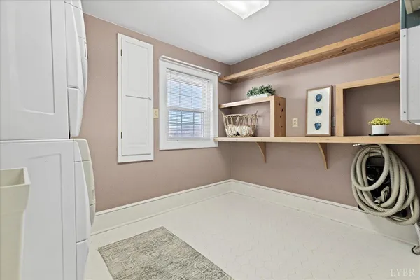 $1,197,500 | 4059 Lowry Road, Goode, VA 24556