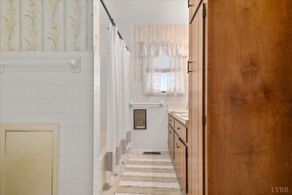 4059 Lowry Road Goode, VA 24556 - Photo 89 of 93