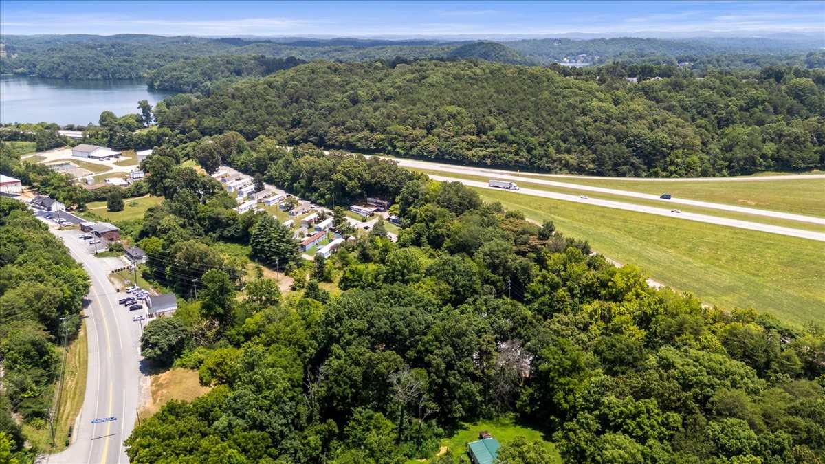 474 Clift Road Soddy-Daisy, TN 37379 - Photo 4 of 19