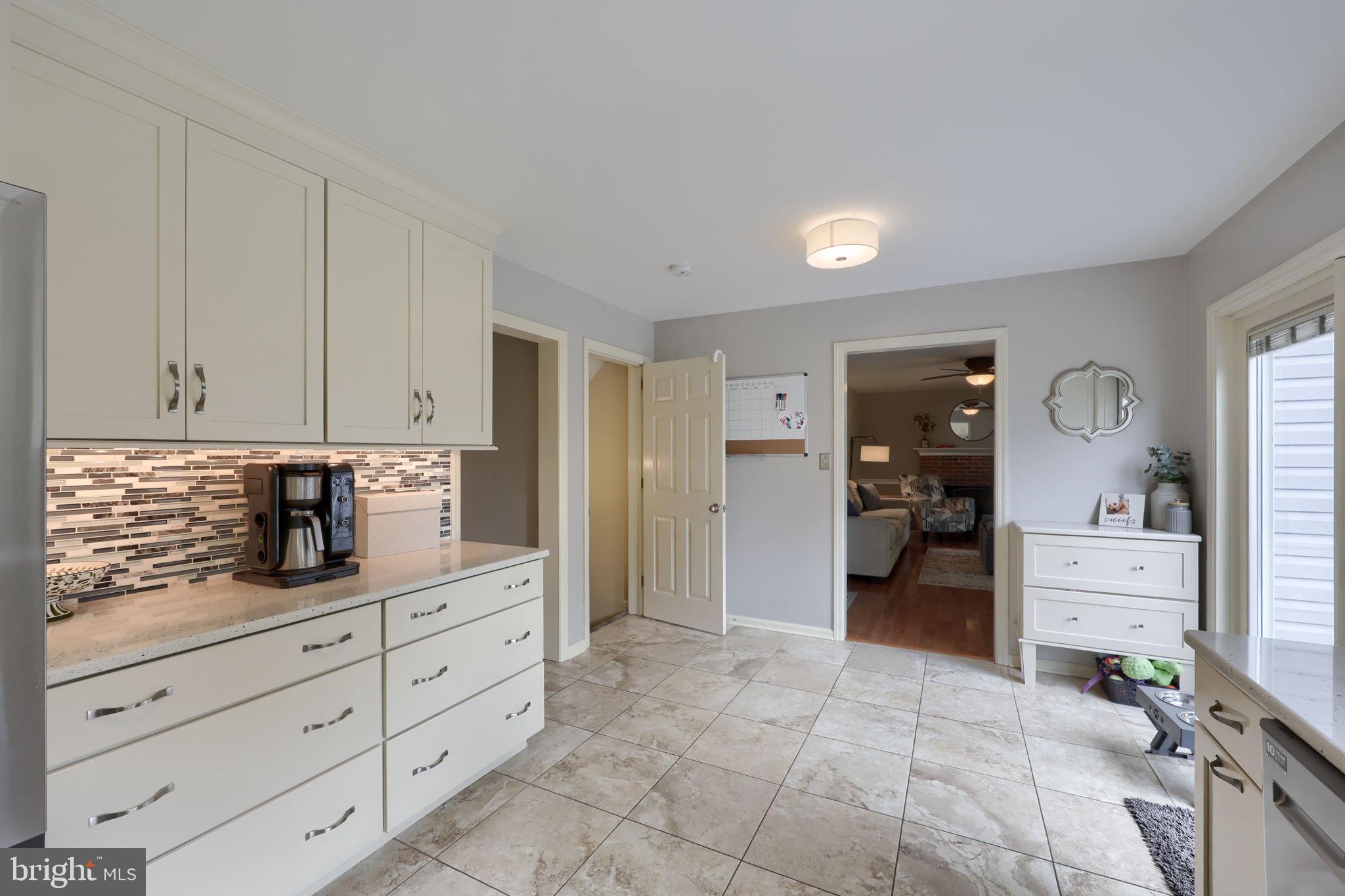 3 Brookfield Road Lititz, PA 17543 - Photo 9 of 44 Gallery Image 9
