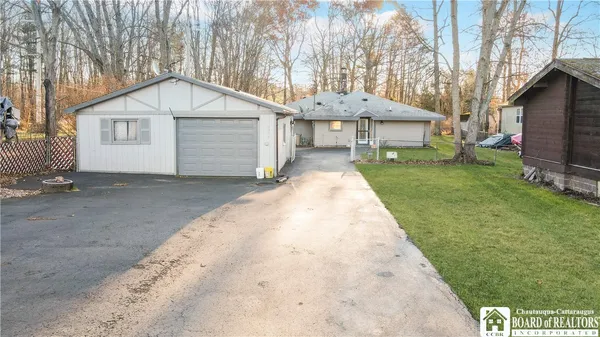 $500,000 | 6040 Mill Street, Chautauqua, NY 14757