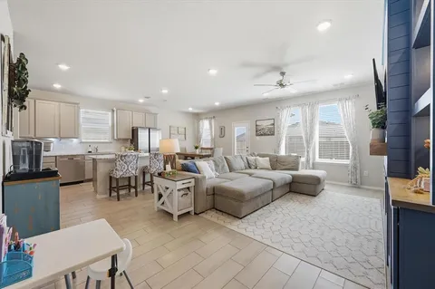 $349,900 | 110 Drovers Drive, Cleburne, TX 76031