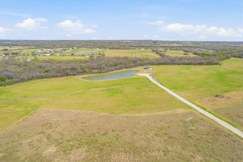 $349,900 | 110 Drovers Drive, Cleburne, TX 76031