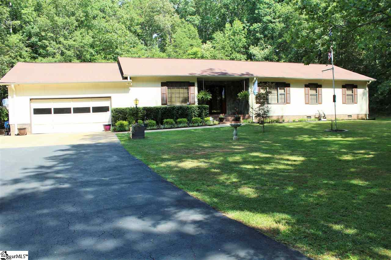 2352 Cooks Bridge Road Fountain Inn, SC 29644 - Photo 2 of 30