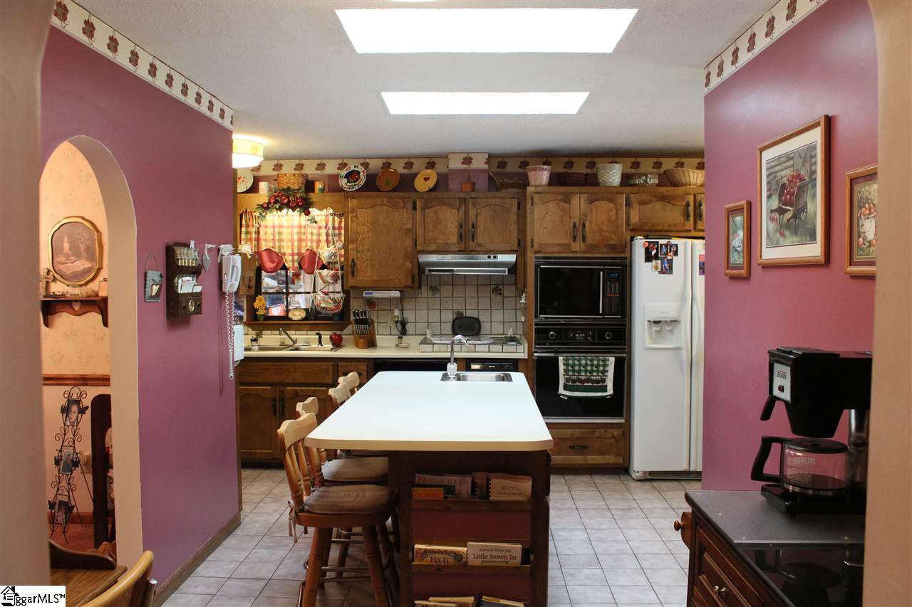 2352 Cooks Bridge Road Fountain Inn, SC 29644 - Photo 13 of 30