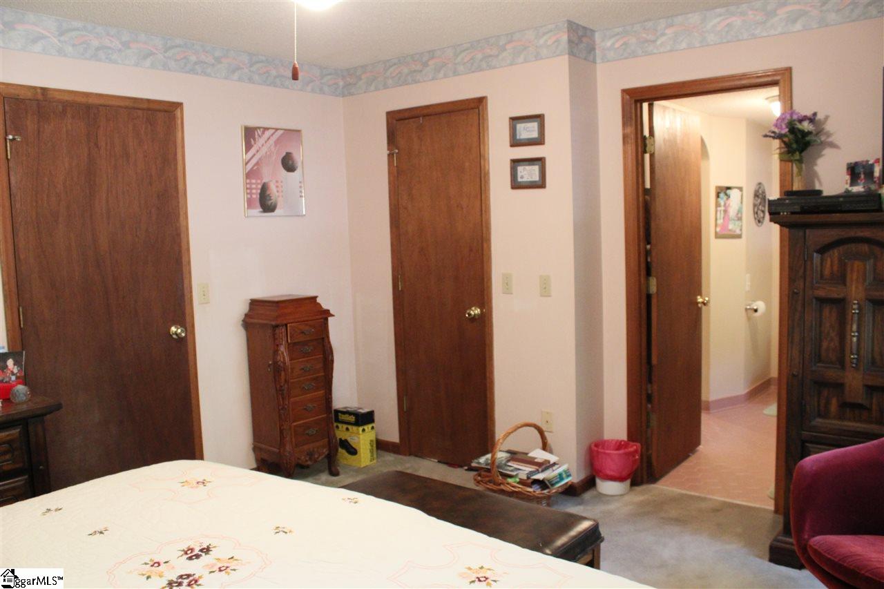 2352 Cooks Bridge Road Fountain Inn, SC 29644 - Photo 19 of 30