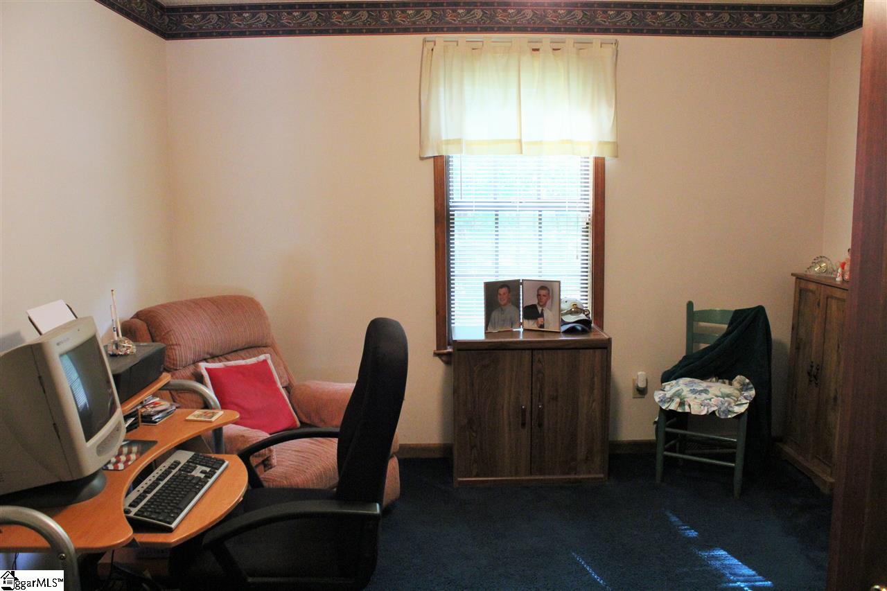 2352 Cooks Bridge Road Fountain Inn, SC 29644 - Photo 25 of 30