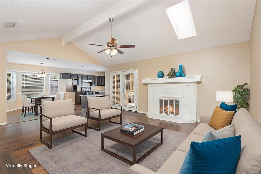4416 Rising Sun Court Arlington, TX 76017 - Photo 3 of 21 Virtually staged living room