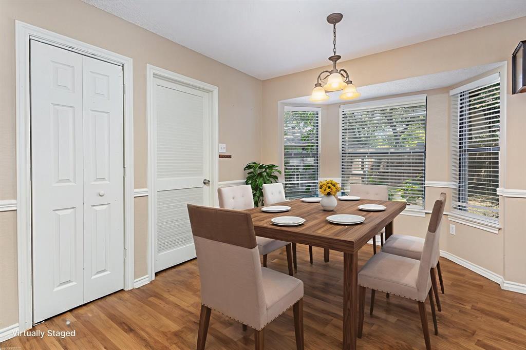 4416 Rising Sun Court Arlington, TX 76017 - Photo 7 of 21 Virtually staged dining area