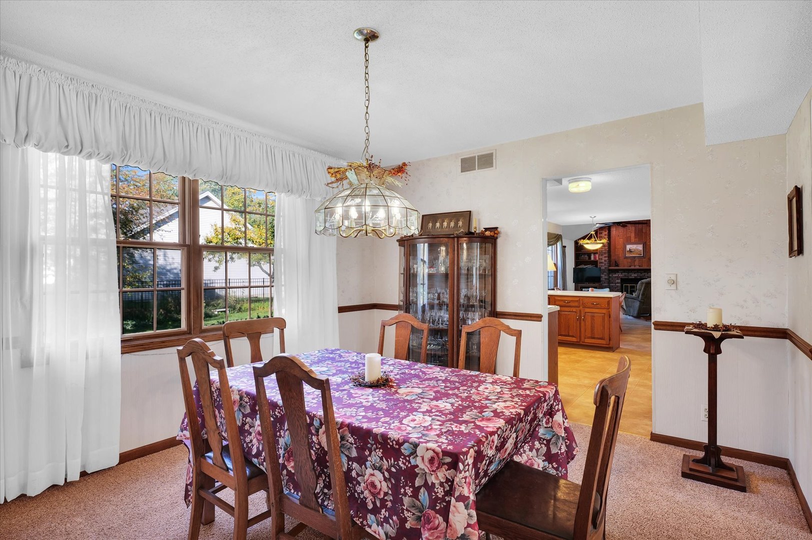 2011 O Donnell Drive Champaign, IL 61821 - Photo 12 of 43 a view of a dining room with furniture window and outside view