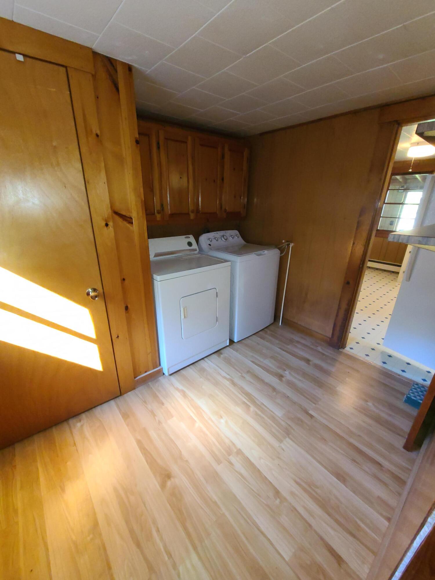 81 River Road Boothbay, ME 04537 - Photo 17 of 34 20220929_102934