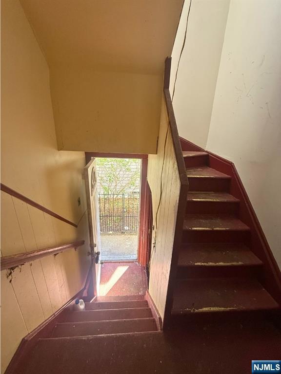 12 Hillcrest Road Maplewood, NJ 07040 - Photo 27 of 45