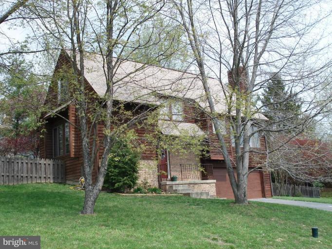 6954 Fox Chase Road New Market, MD 21774 - Photo 1 of 15 Exterior (Main)