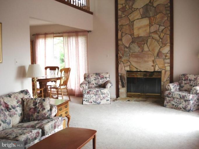 6954 Fox Chase Road New Market, MD 21774 - Photo 6 of 15 Living Room