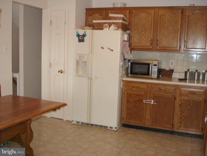 6954 Fox Chase Road New Market, MD 21774 - Photo 10 of 15 Kitchen 2