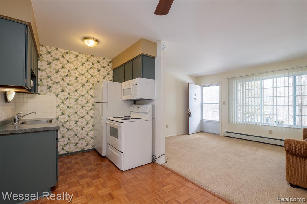 417 Prospect Street, Unit 109 Romeo, MI 48065 - Photo 8 of 22