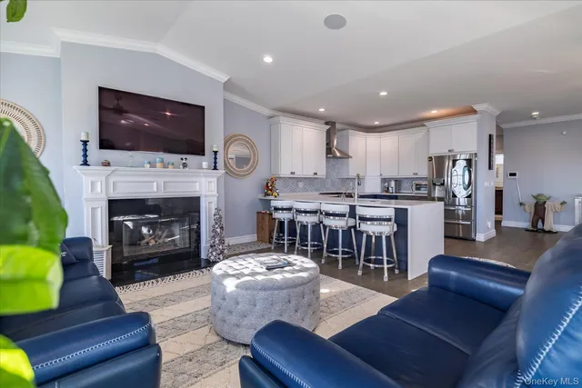 $970,000 | 54 Ocean Watch Court, Unit 54, Freeport, NY 11520