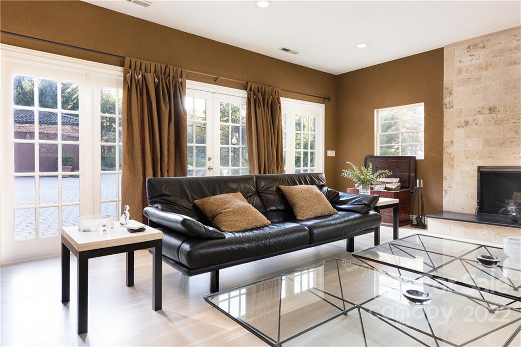 3234 Mountainbrook Road Charlotte, NC 28210 - Photo 24 of 48 a living room with furniture and a large window