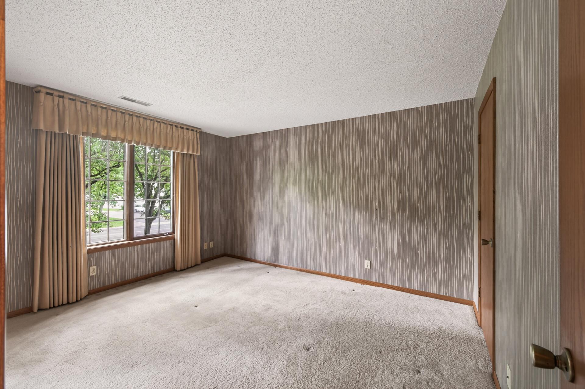 2576 Moundsview Drive, Unit 7 Mounds View, MN 55112 - Photo 22 of 29