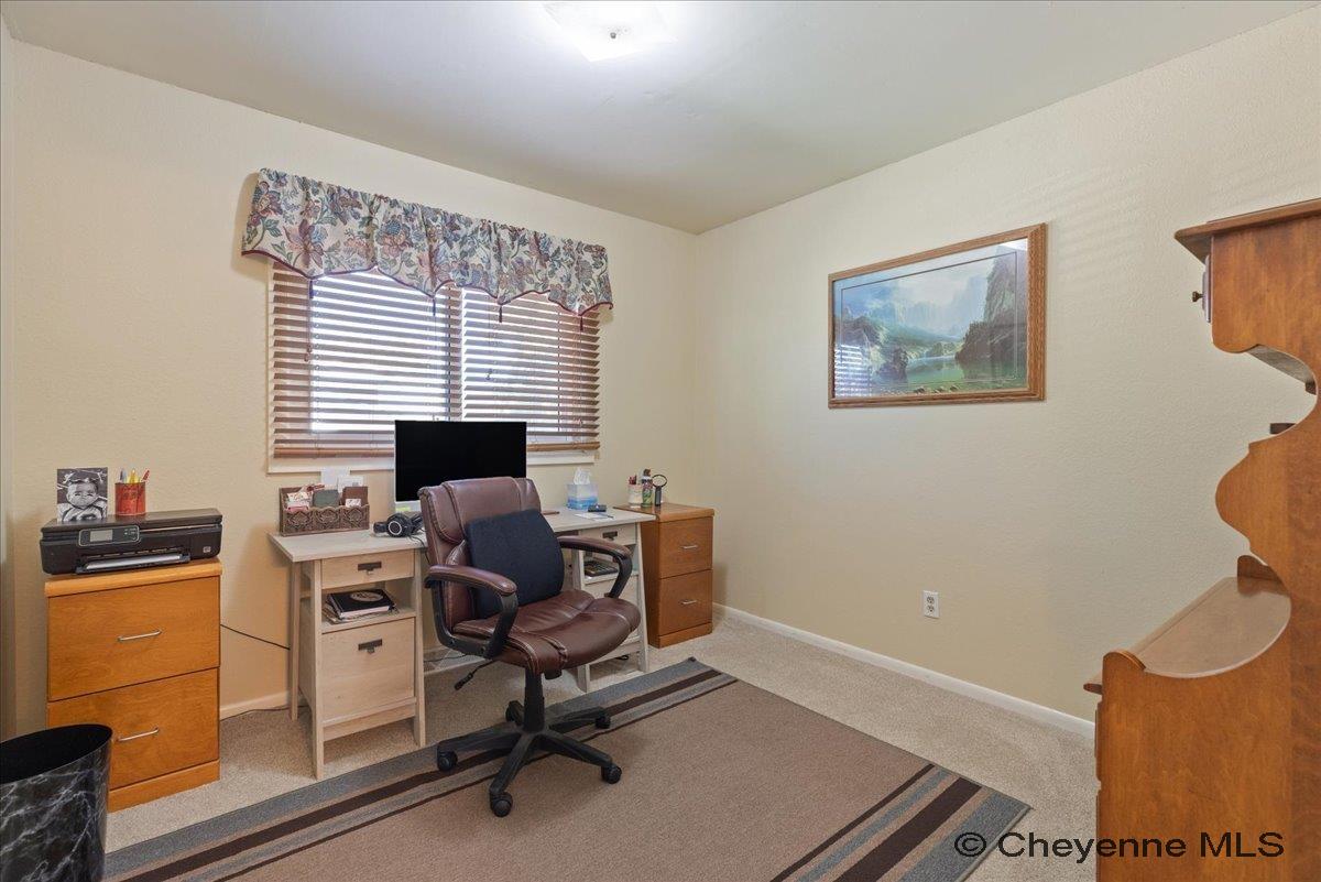 5300 Ogden Road Cheyenne, WY 82009 - Photo 12 of 35 Gallery Image 12