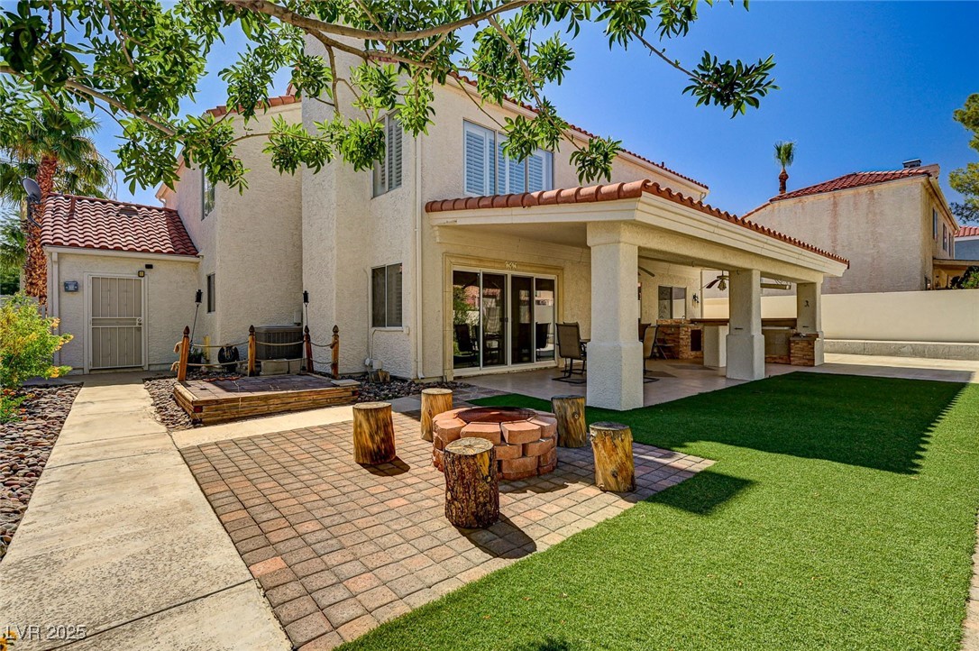 33 Reyburn Drive Henderson, NV 89074 - Photo 6 of 41 Gallery Image 6