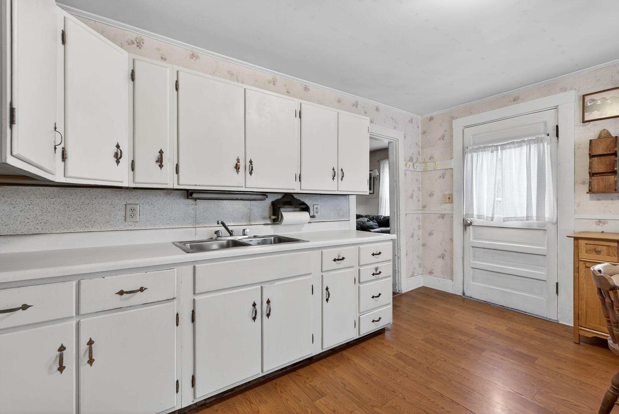 42 Bowker Street Brunswick, ME 04011 - Photo 9 of 41 22_DSC00373