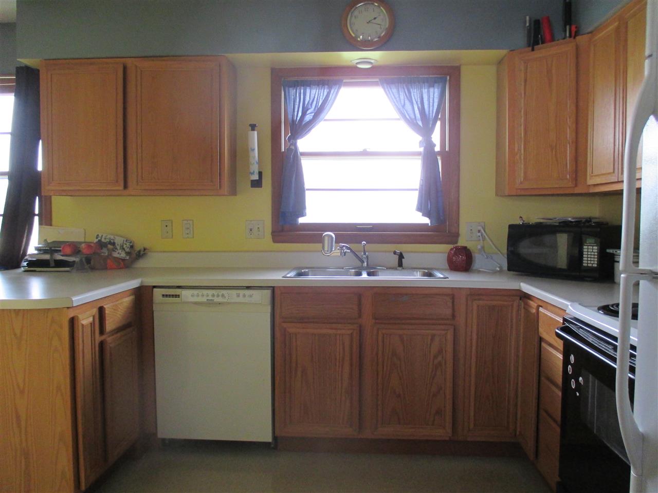 608 South Hickory Street Riverside, IA 52327 - Photo 5 of 20 Gallery Image 5