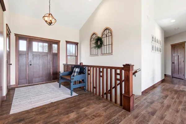$875,000 | 4 170th Street, River Falls, WI 54022