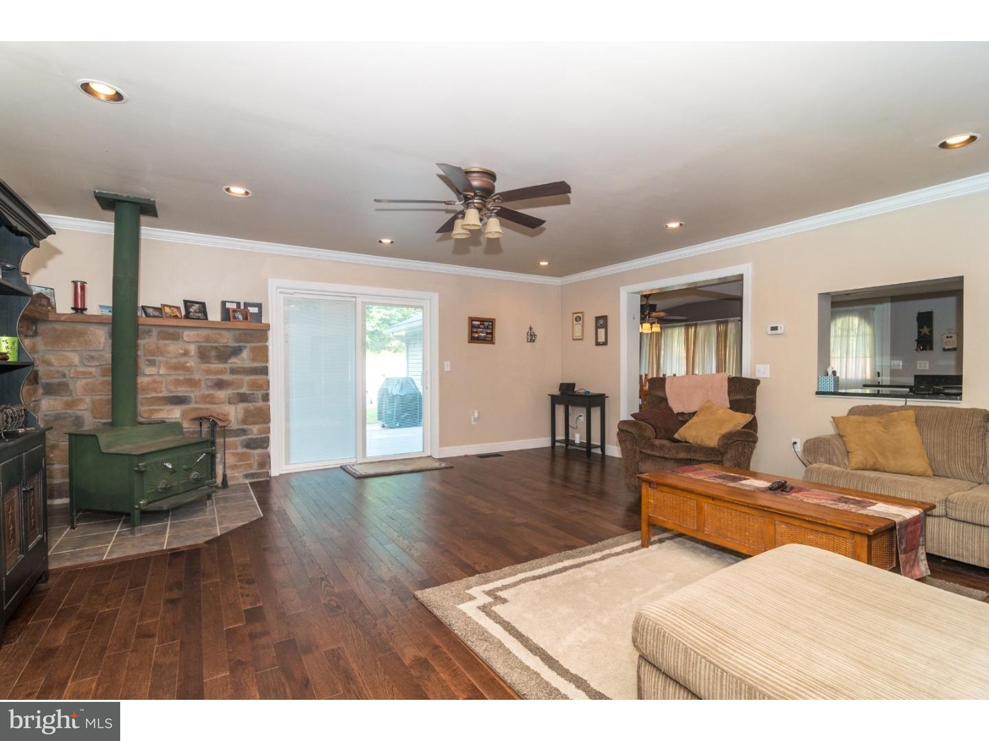 601 Layfield Road Perkiomenville, PA 18074 - Photo 4 of 25 Great Room