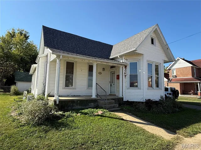 $87,500 | 209 West College Avenue, Fredericktown, MO 63645
