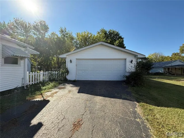 $87,500 | 209 West College Avenue, Fredericktown, MO 63645