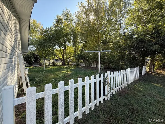 $87,500 | 209 West College Avenue, Fredericktown, MO 63645