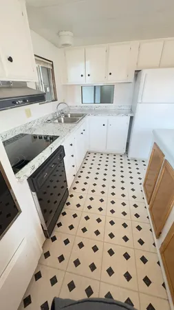 $89,500 | 107 East 4th Avenue, Metaline Falls, WA 99153