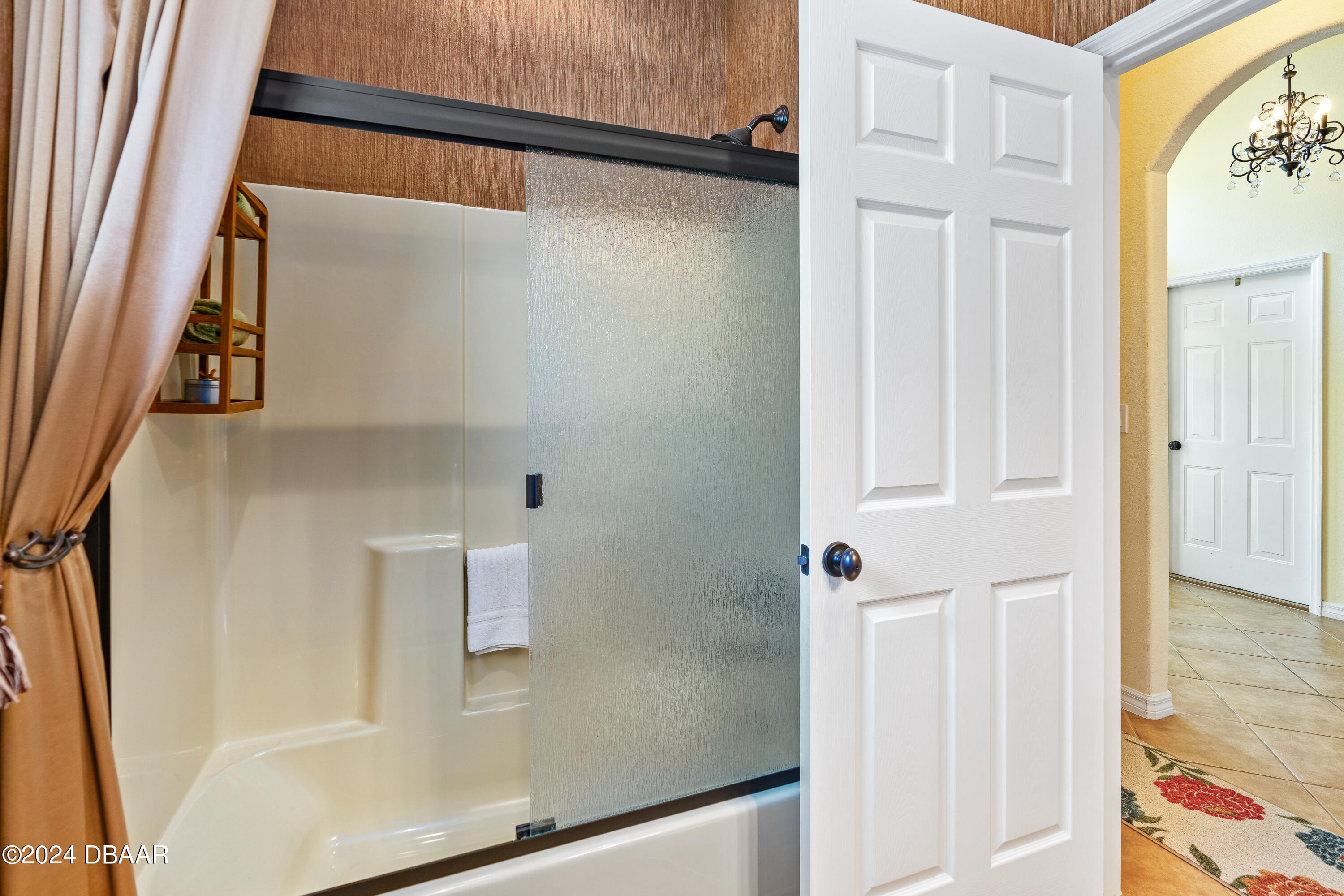99 Raintree Circle Palm Coast, FL 32164 - Photo 27 of 47 Stand in shower