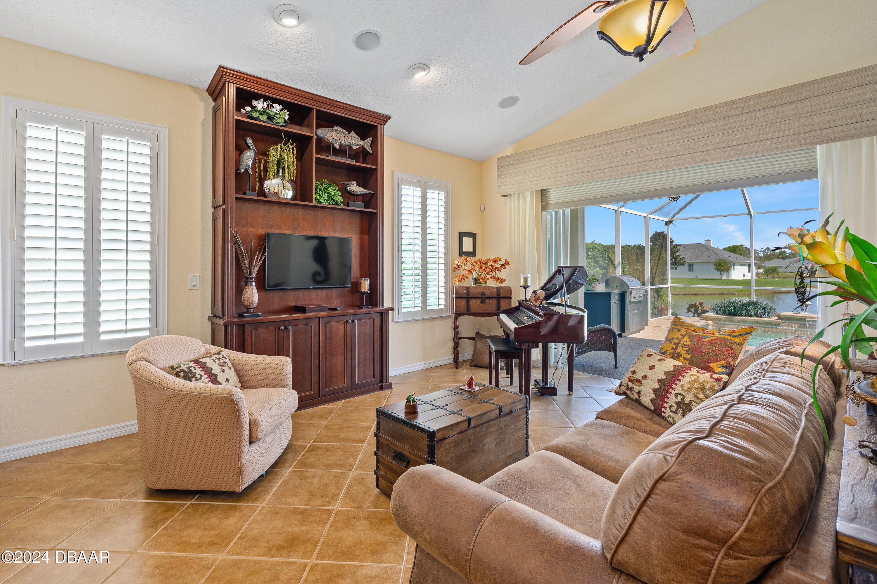 99 Raintree Circle Palm Coast, FL 32164 - Photo 7 of 47 Living Room