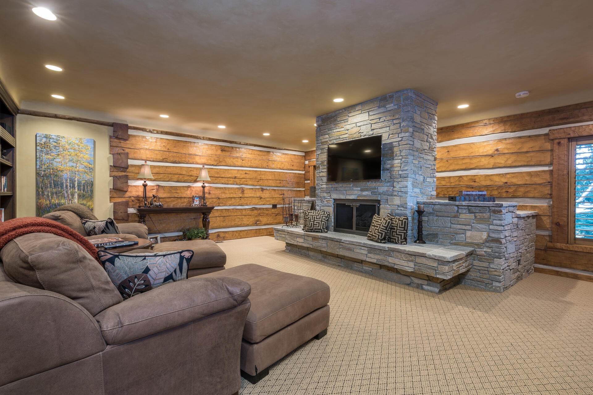 480 Walnut Avenue Ketchum, ID 83340 - Photo 24 of 54 Primary Sitting room