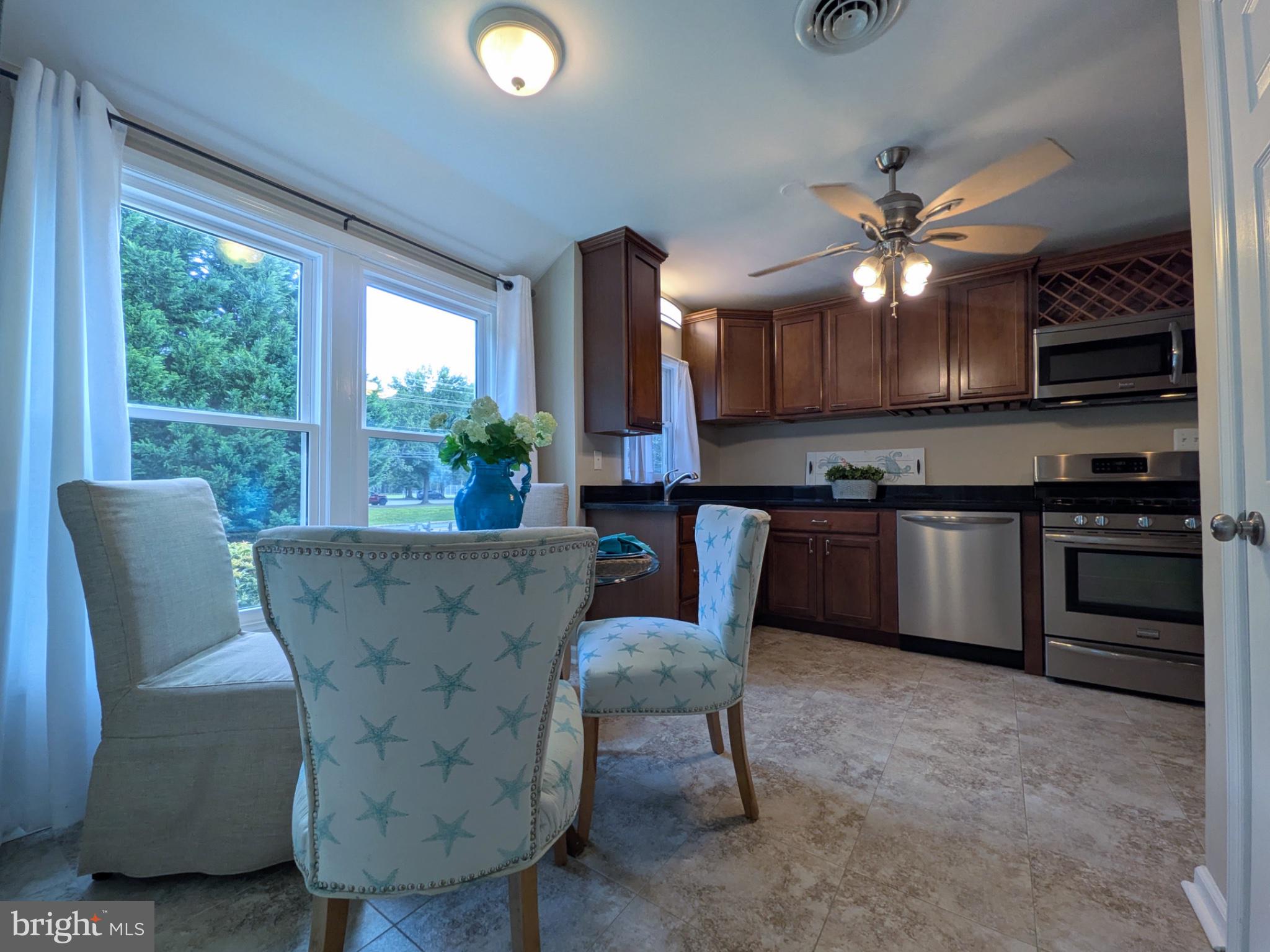 624 Romancoke Road Stevensville, MD 21666 - Photo 8 of 39 Gallery Image 8
