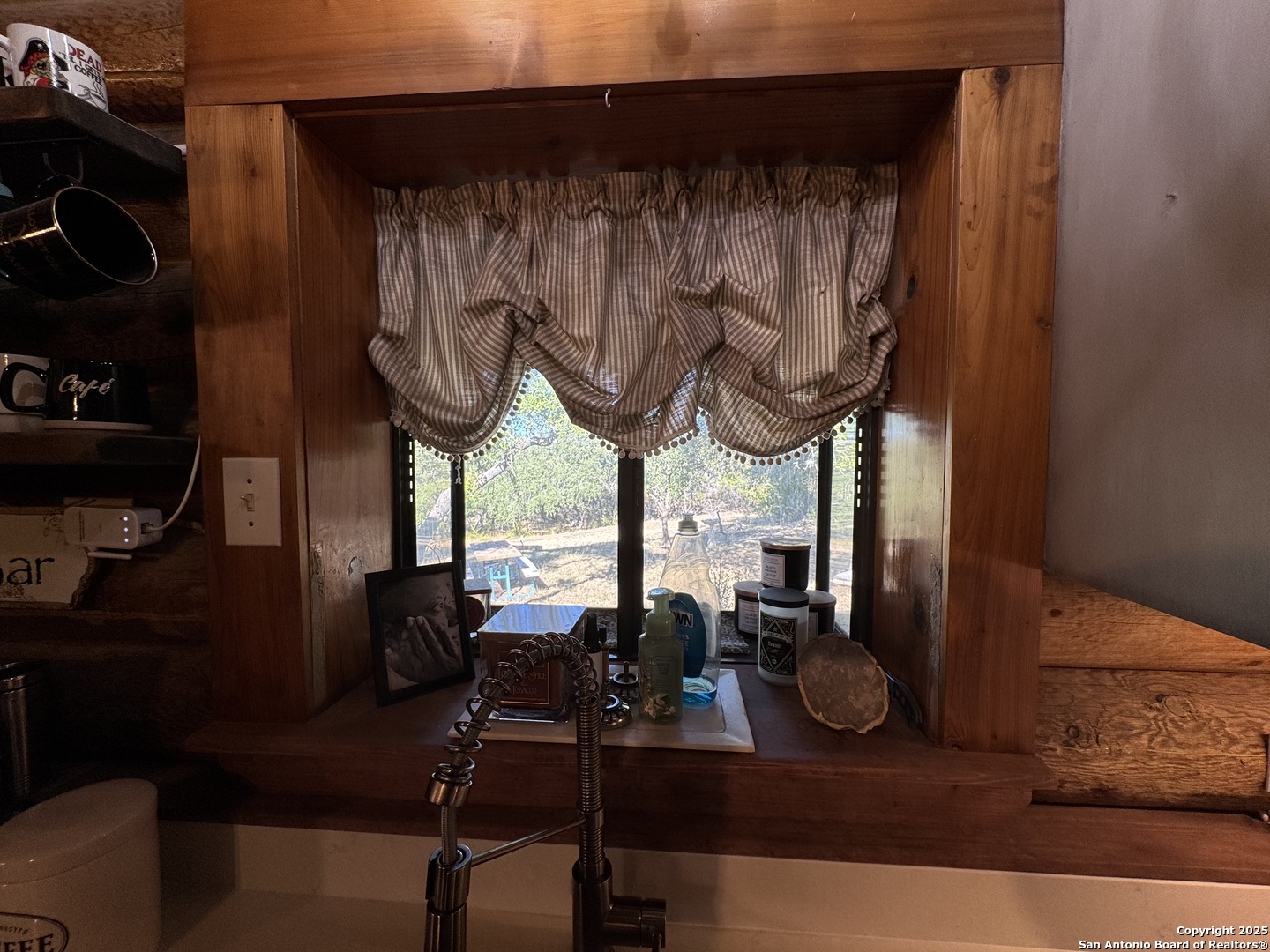 620 Lake Forest Road Pipe Creek, TX 78063 - Photo 20 of 54